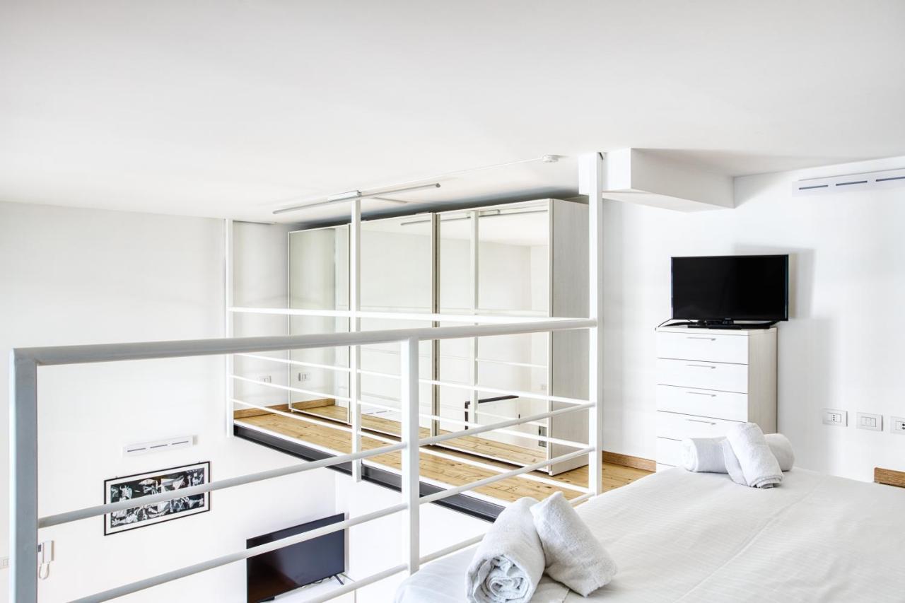 Joivy Charismatic 1-Bed Flat With Parking Apartment Milan Luaran gambar
